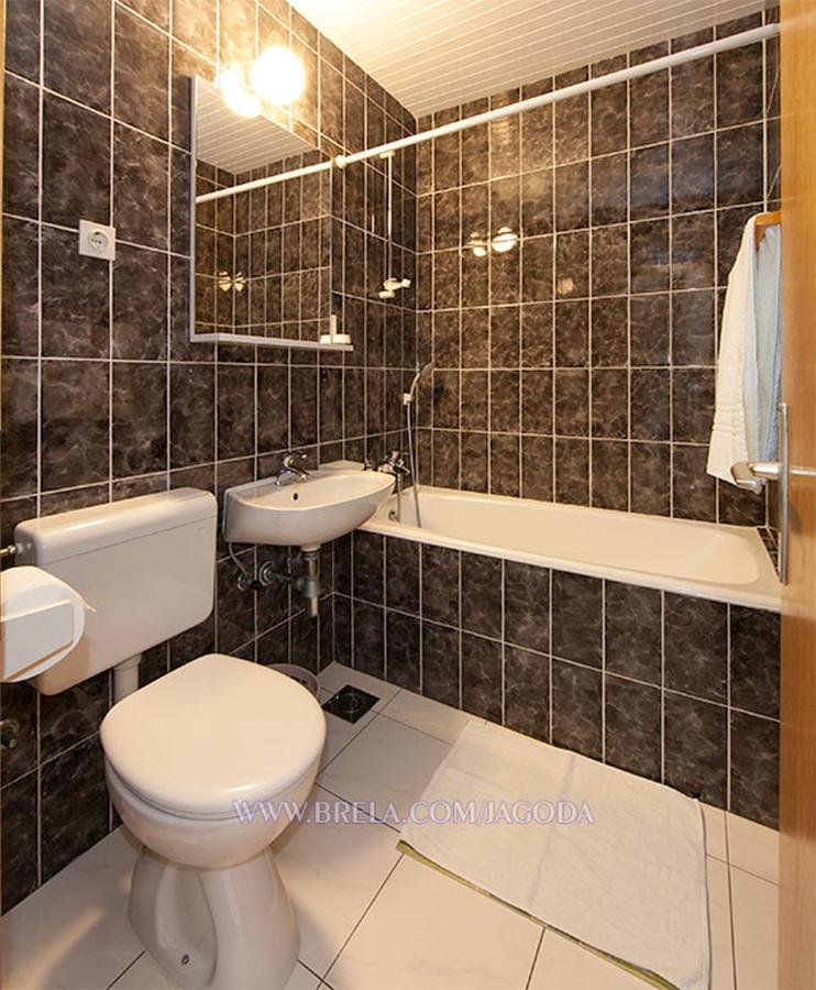 Apartments Jagoda Brela Zewnętrze zdjęcie