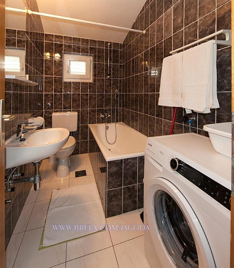 Apartments Jagoda Brela Zewnętrze zdjęcie